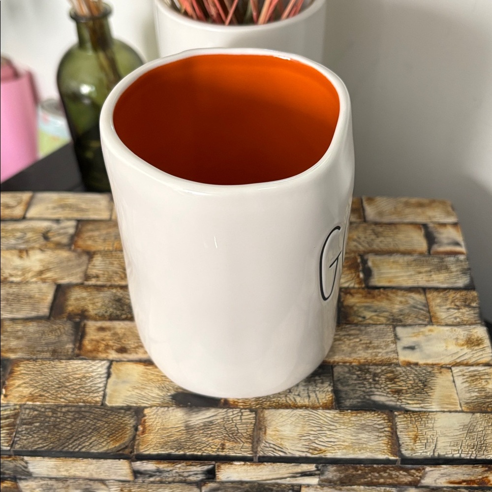 NEW RAE DUNN Ceramic GOBBLE Large Mug Autumn Fall Thanksgiving White Orange - Picture 5 of 9